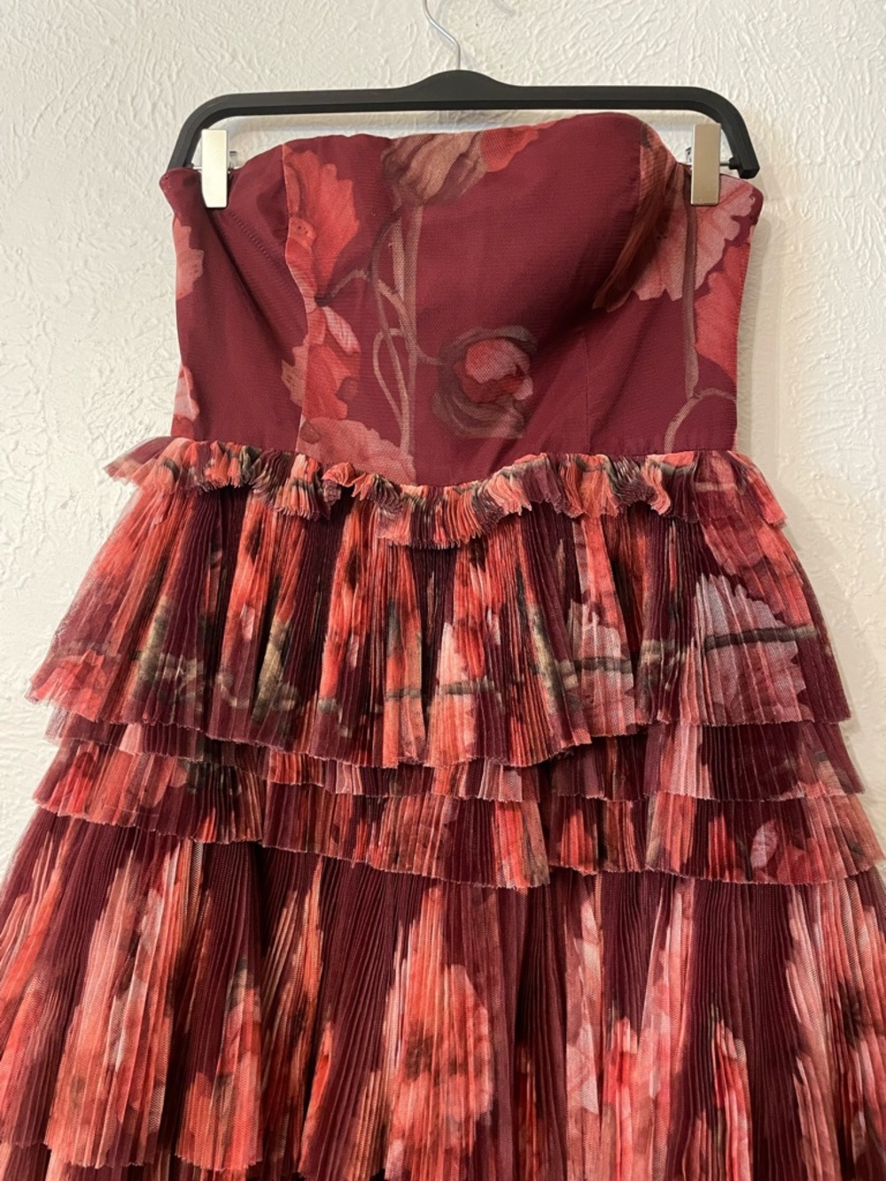 Hutch Burgundy Floral Strapless Tiered Maxi Dress Size 4 - Picture 4 of 8